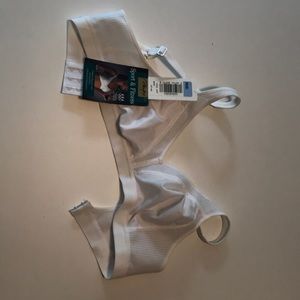 Playtex fitness bra. Never worn.